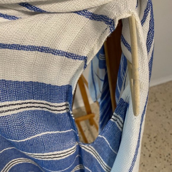 Striped Cape Scarf - Picture 3 of 4